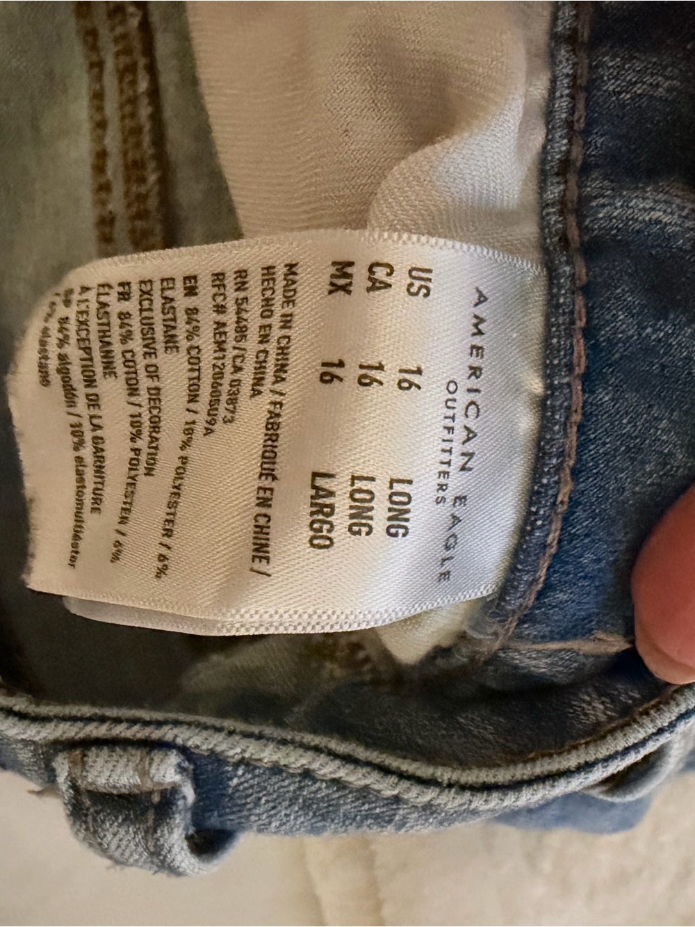 American Eagle Outfitters Light Blue Distressed Skinny Jeans - Picture 2 of 3